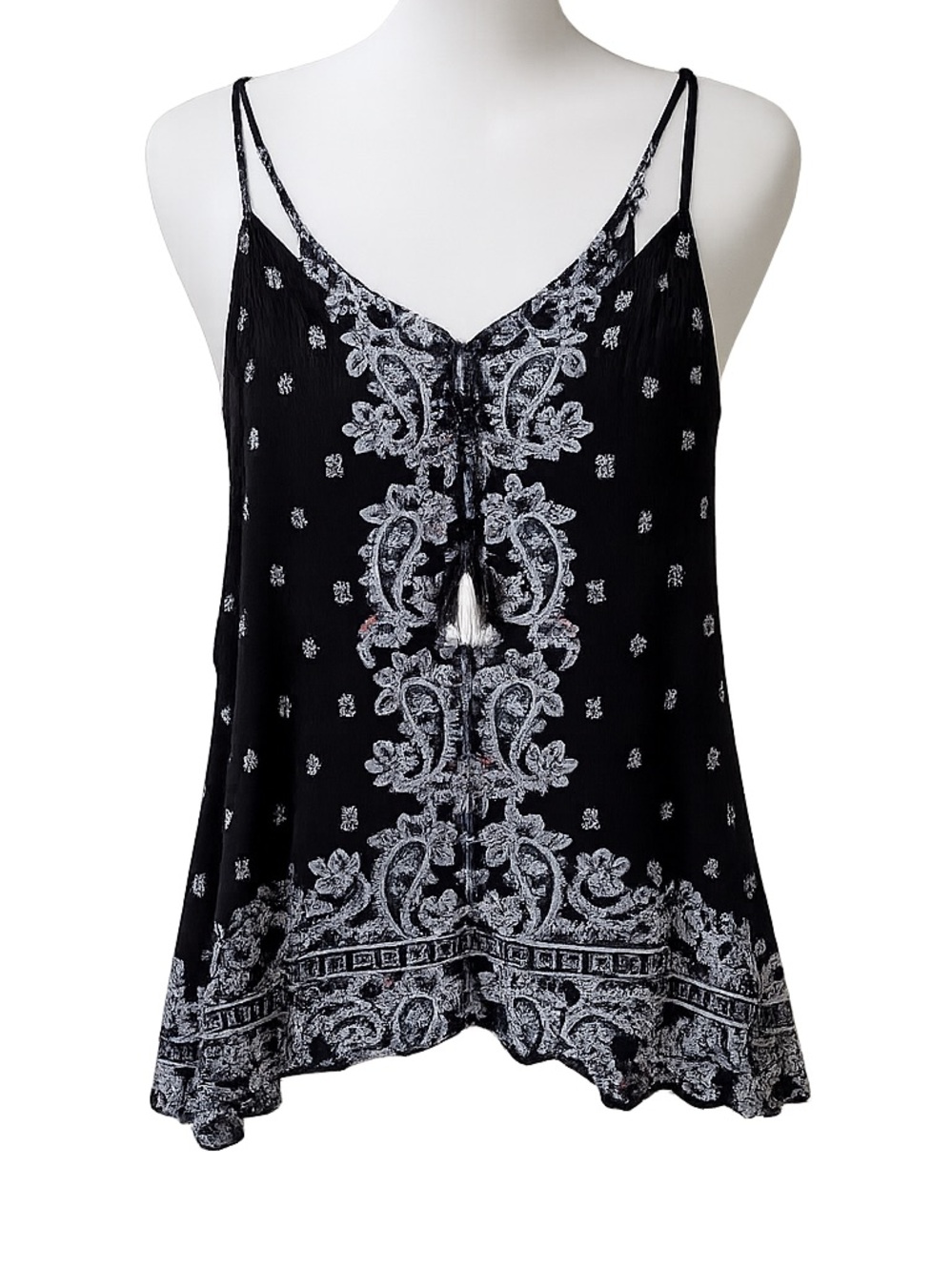 LUQ Halter Top
Size XL